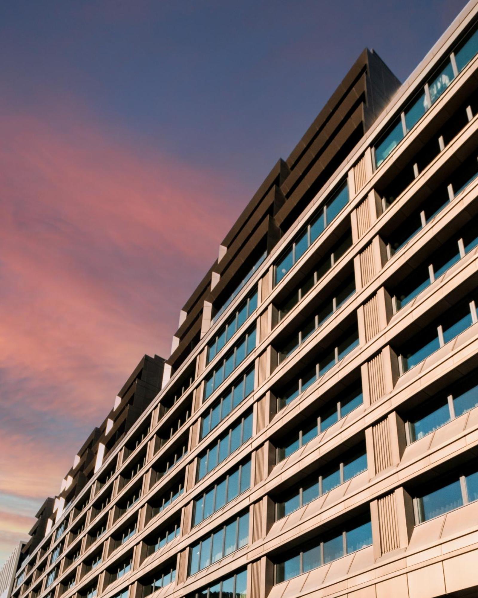 Hotel At Six Stoccolma Esterno foto The Westin Palace Madrid